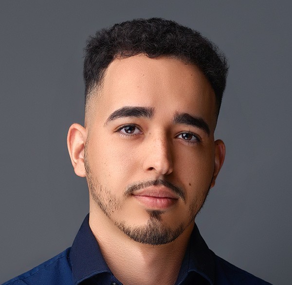 Professional headshot of Luis Vargas